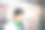 年轻女性药剂师在药房工作图片下载