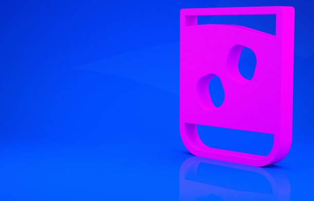 粉红杯威士忌和冰块图标孤立在蓝色背景。极简主义的概念。3d渲染图图片下载