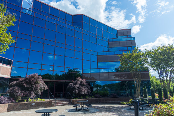 现代办公大楼图片下载