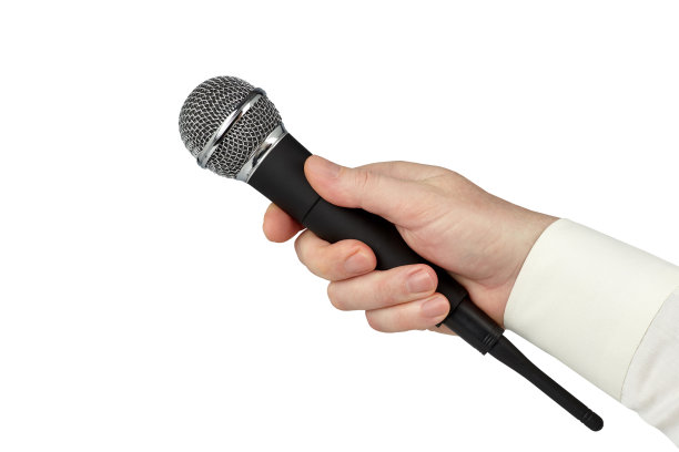 一个黑色把手的现代麦克风图片下载