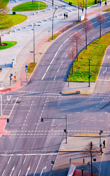 波茨坦广场道路鸟瞰图反射图片下载