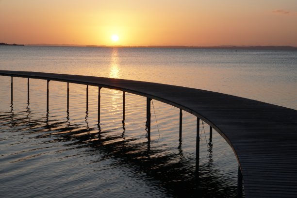 无限桥，奥尔胡斯图片下载