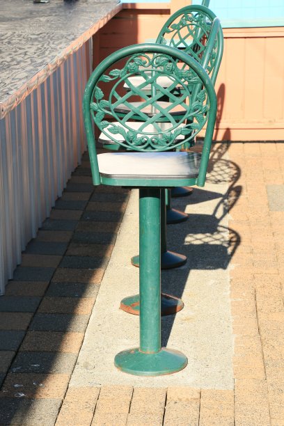 空椅子图片下载