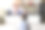一个小孩在电视上打视频电话图片下载