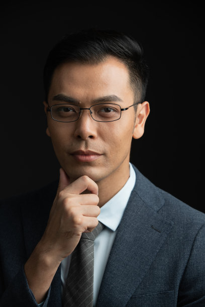 成功的商业精英图片下载