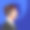 帅哥呼叫中心接线员简介。电话谈工作。在线客户支持服务。蓝色背景。矢量插图。图片下载
