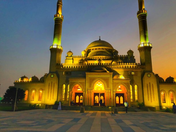 傍晚的清真寺美景图片下载
