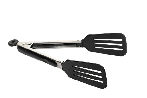 烹饪钳孤立在白色背景上图片下载