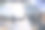 不锈钢扶手支撑，反射和玻璃墙在现代建筑。特写镜头。现代设计。有选择性的重点。图片下载