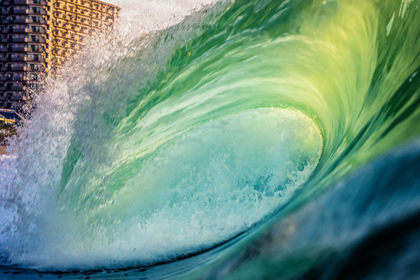 日本海浪，冲浪在日本，日本冲浪图片下载