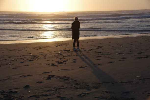 女人的轮廓图片下载