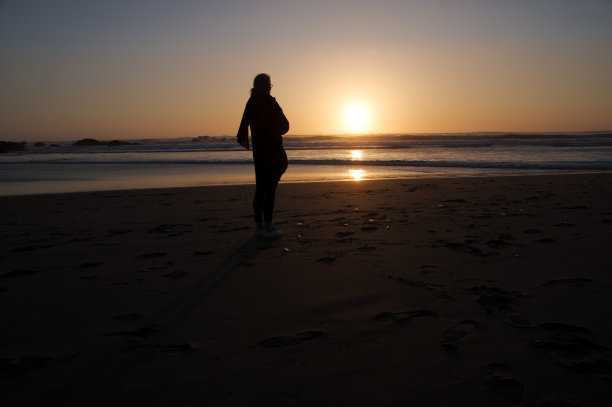 女人的轮廓图片下载