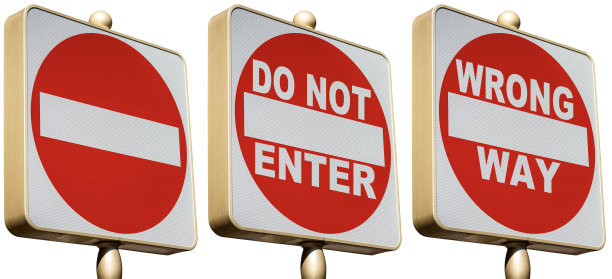 不要进入或走错路-路标摄影图片下载