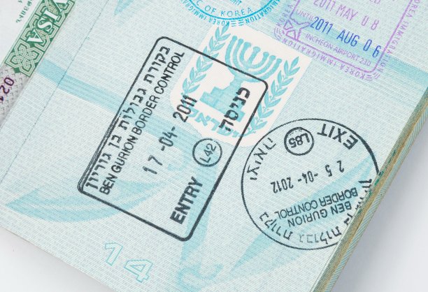 护照上的边境口岸印章图片下载