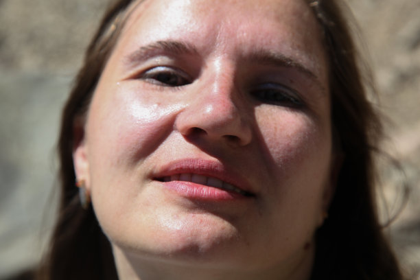 女人的脸图片下载