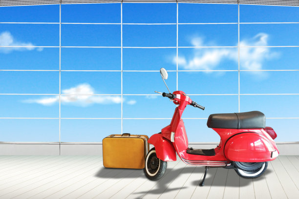 带行李箱的滑板车，旅行概念图片下载