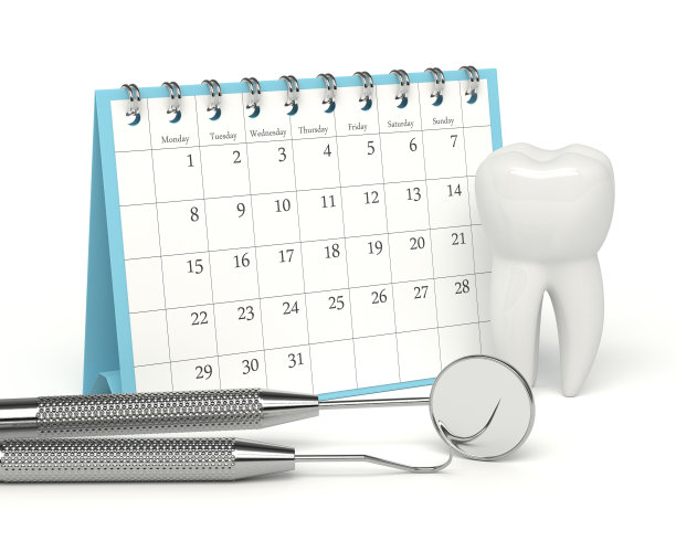 牙齿，日历和牙科诊断仪器的3d渲染在白色图片下载
