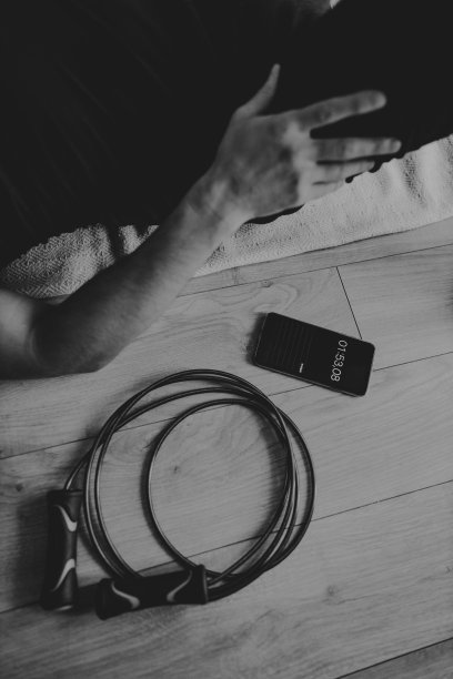 家庭健身器材图片下载