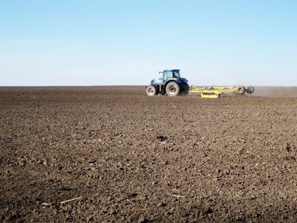 拖拉机图片下载