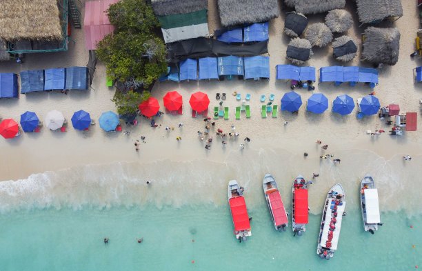 卡塔赫纳海滩图片下载