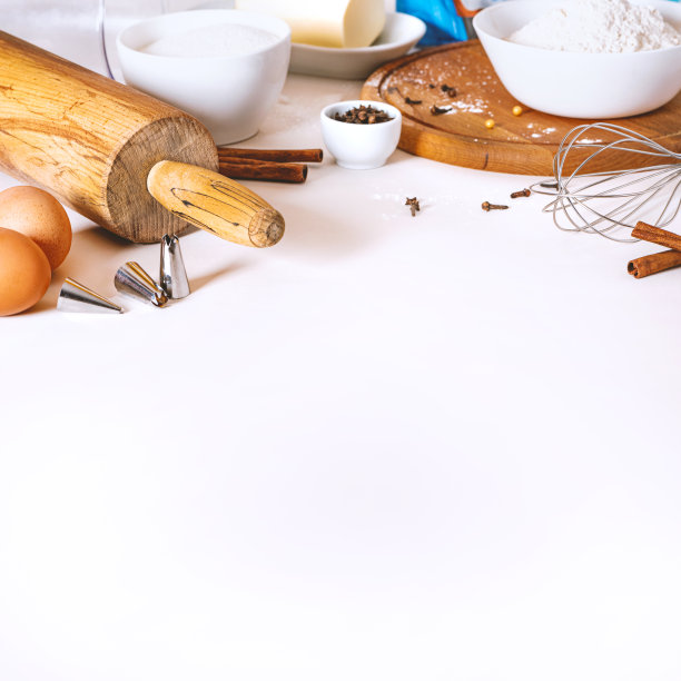 在浅灰色背景上烘焙饼干或派的配料图片下载