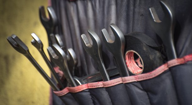 一套操作扳手图片下载