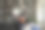 在家里工作的商人。图片下载