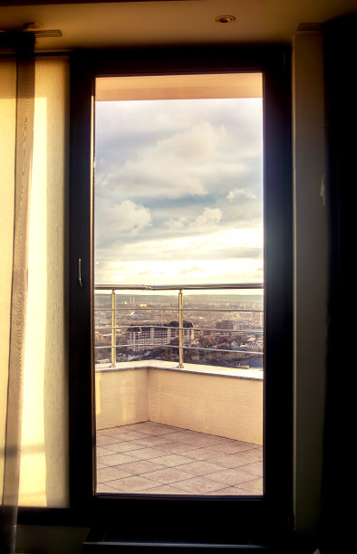 阳台上的观点图片下载