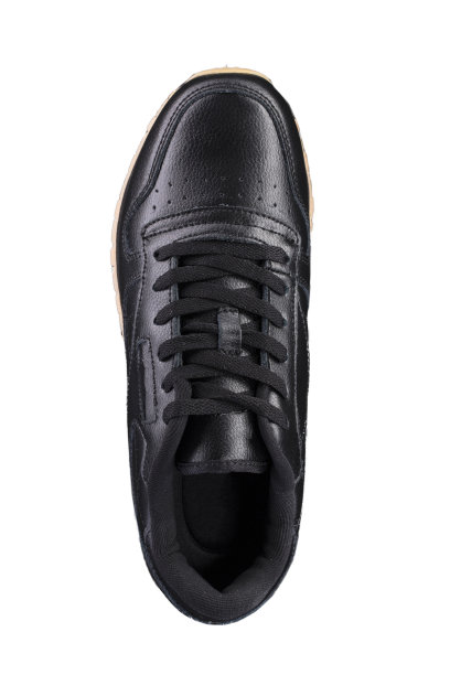 运动鞋子。白色背景上的黑色运动鞋。图片下载