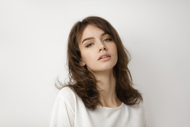 自然女人肖像室内白色图片下载