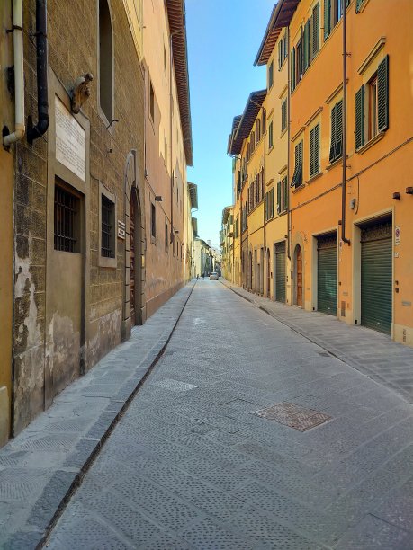 佛罗伦萨迷人的狭窄街道图片下载