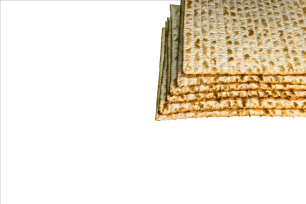 白色背景上的犹太逾越节薄饼图片下载