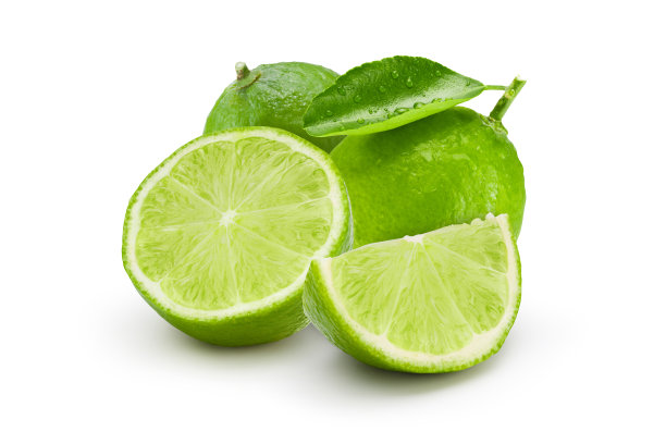 一组新鲜的酸橙与投影在白色的背景上。商业形象的柑桔水果孤立与修剪路径。图片下载