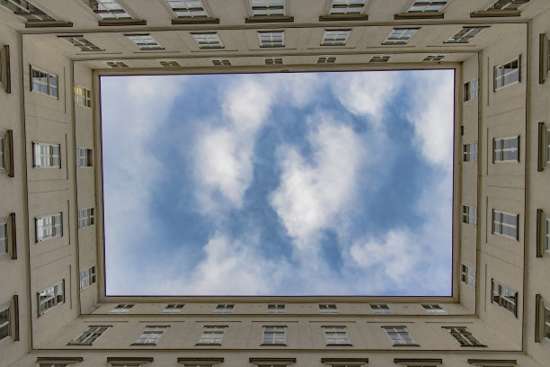 建筑墙面，外立面，方形框架形状，建筑图案，海报，概念，地标，图片，壁纸，背景，视图，空白的复制空间为您的文字在这里图片下载