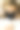 特写美丽的白人妇女与面具。她正在卧室的床上享受。图片下载
