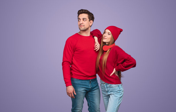 梦想般自信的嬉皮士把目光移开图片下载