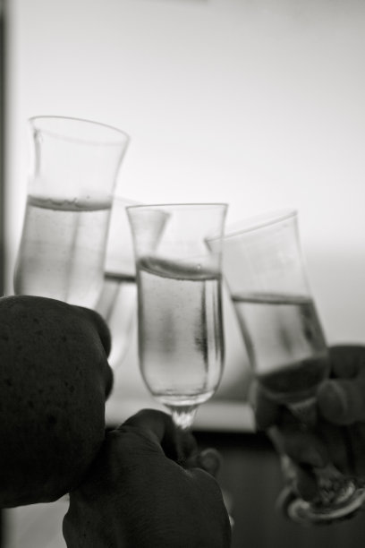 香槟祝酒图片下载