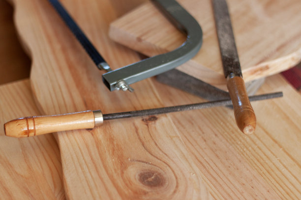 木工工具和木板图片下载