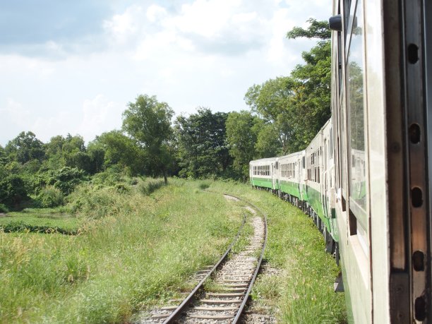 在仰光周围绕行图片下载