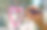年轻女子在家里的窗户上画心图片下载