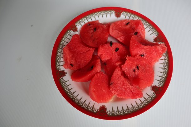 红色的可口的西瓜图片下载