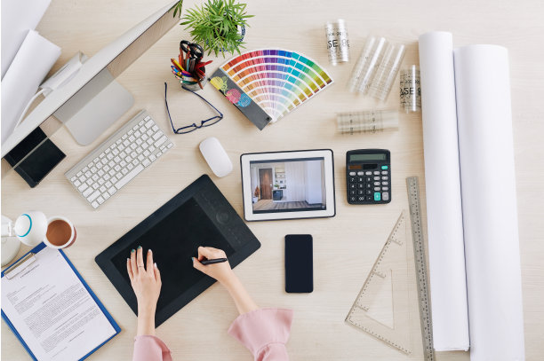 参与项目的设计师图片下载