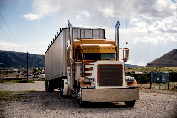 经典半卡车图片下载