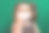 概念照片的小女孩在医疗面具显示指向的手指在绿色背景近距离图片下载