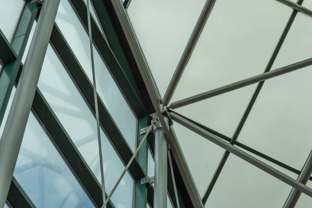 温室建筑细节，抽象的建筑背景金属和玻璃图片下载