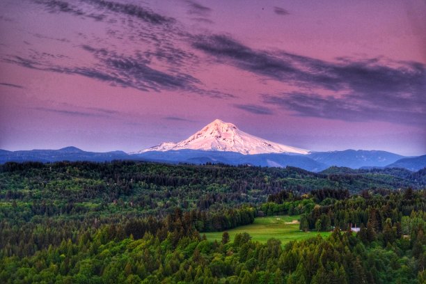 以胡德山为背景的Jonsrud的日落图片下载