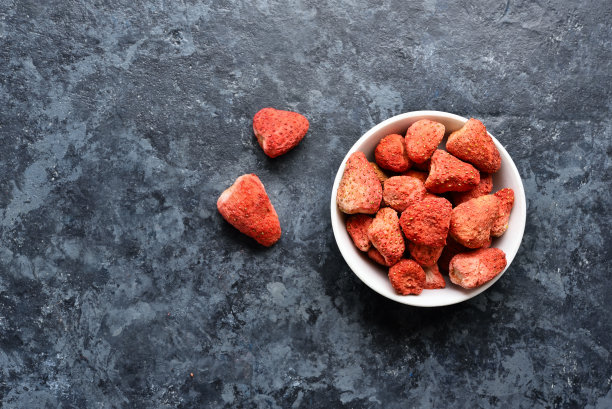 干草莓图片下载