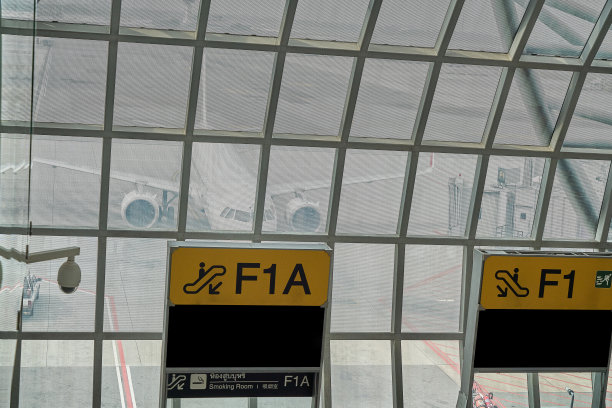 登机门景区和绿野景区图片下载