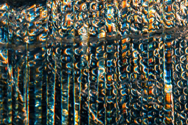 金属抽象背景与虹彩图片下载