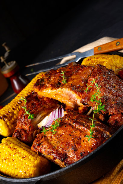 烤箱里的纯朴排骨图片下载